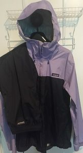 Patagonia torrentshell jacket (L) and pants (M)